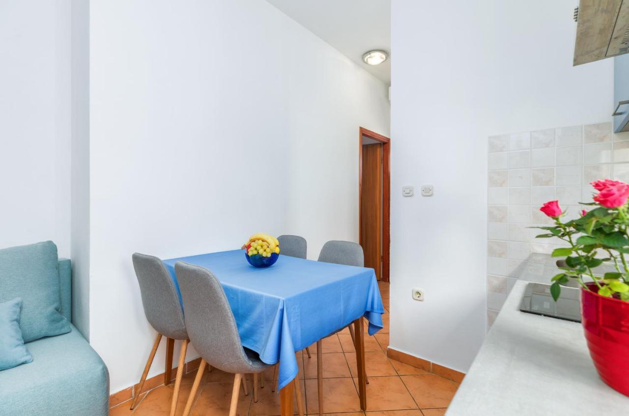 Center Of Fazana Apartments Katarina ภายนอก รูปภาพ